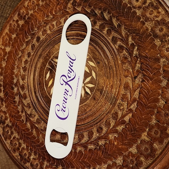 Vintage crown Royal bar key opener - Picture 2 of 3